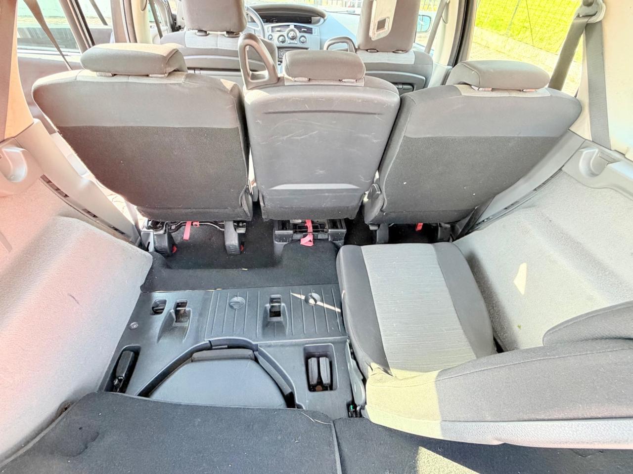 Renault Scenic Scénic 7 Posti GPL