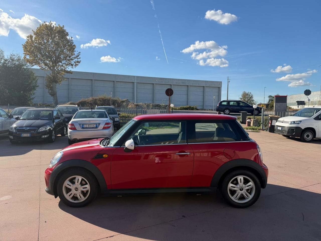 Mini 1.6 16V One (55kW)