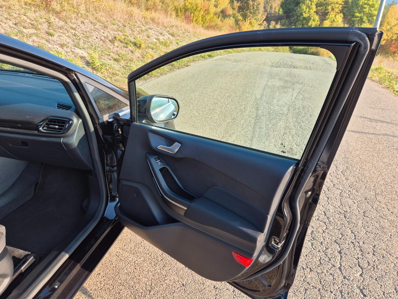 Ford Fiesta 1.1 75 CV GPL 5 porte Titanium