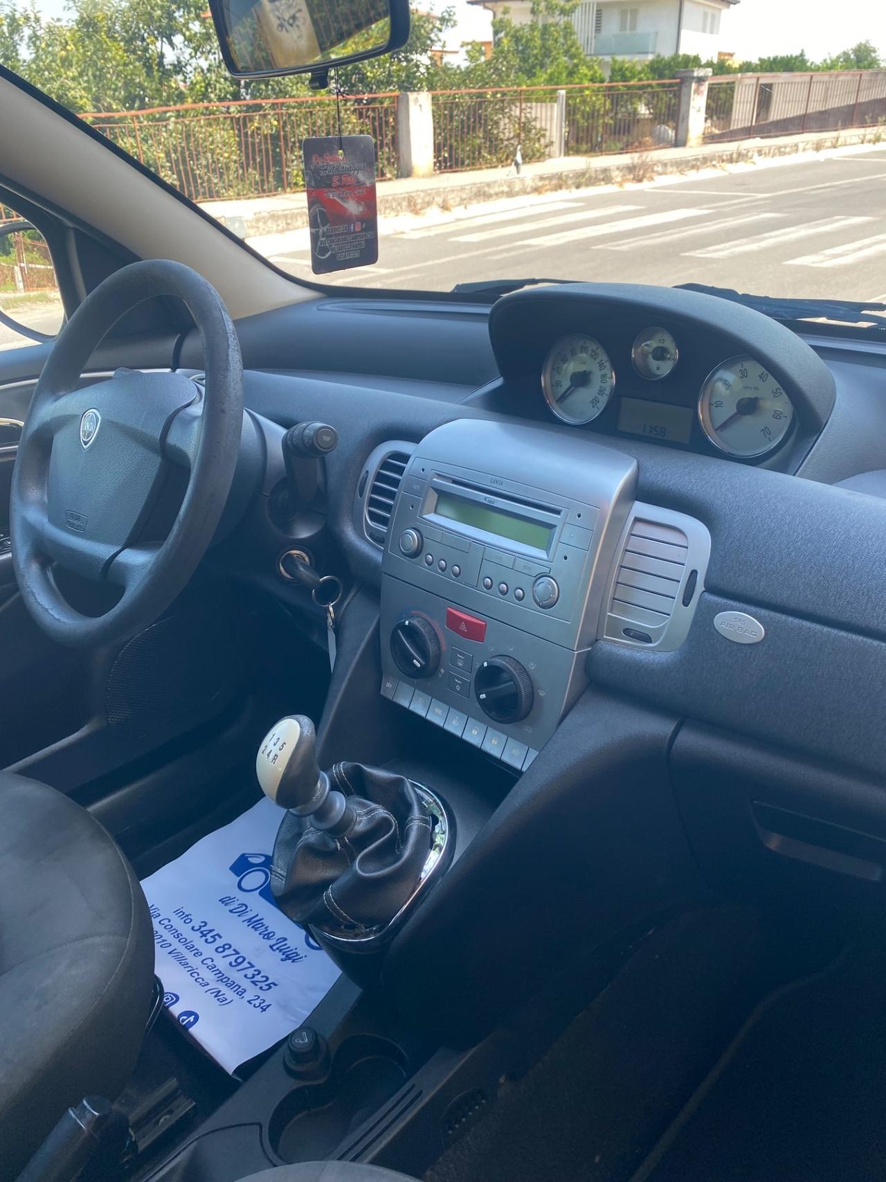 Lancia Ypsilon GPL Anno 2011 TAGLIANDATA