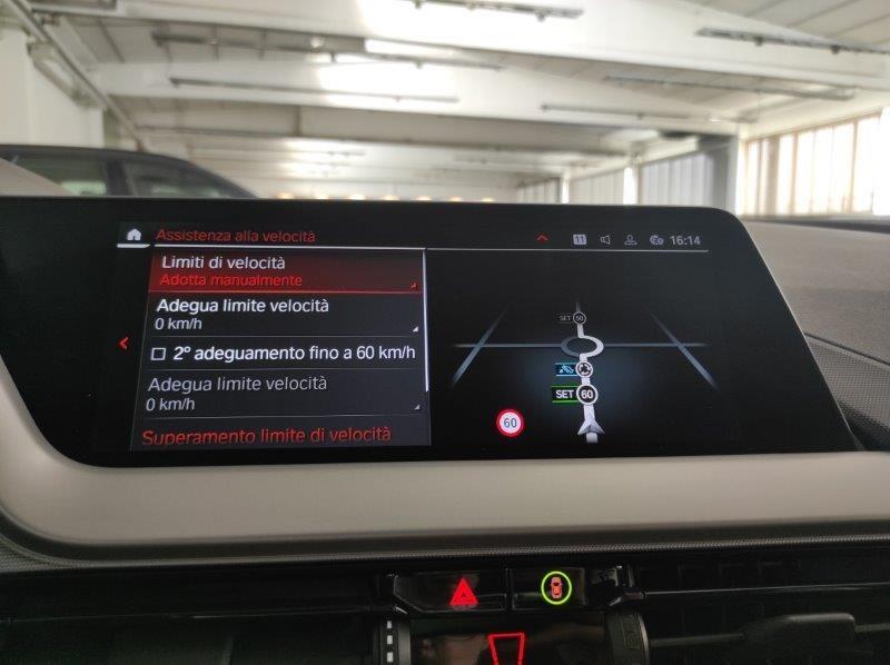 BMW Serie 1 (F40) - 118d 5p. Business Advantage