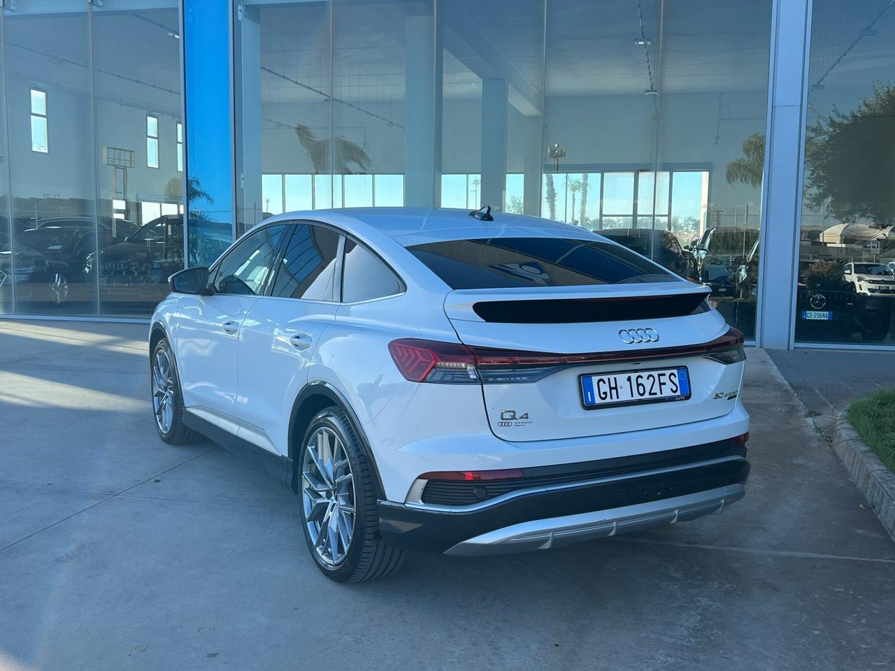 Audi Q4 e-tron Spb 50 Sline possibilità noleggio no scoring