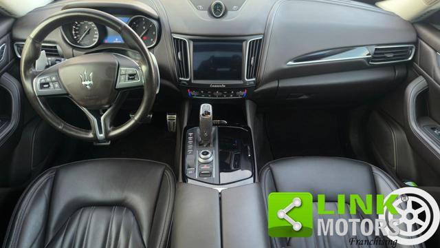 MASERATI Levante V6 275CV Q4 Granlusso