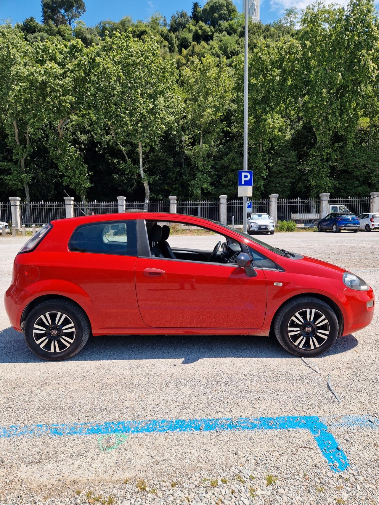Fiat Grande Punto 86CV - 2013