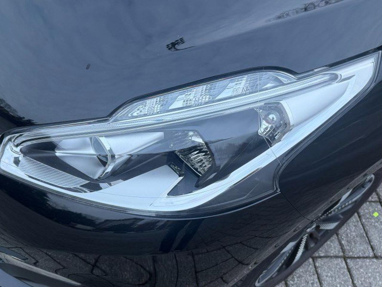 Peugeot 208 BlueHDi 100 S&S 5 porte Signature