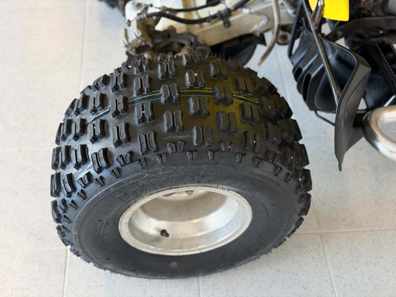 Suzuki LT-Z 400 VALENTINO RACING CON VERRICELLO ELETTRICO + RETRO