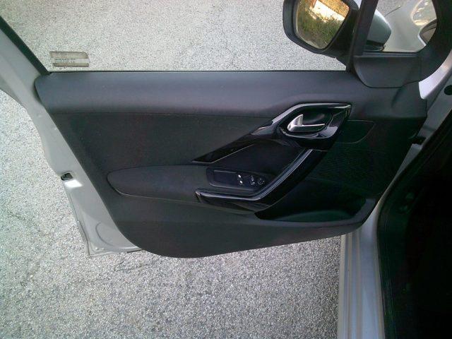 PEUGEOT 208 1° serie PureTech 82 5 porte Active