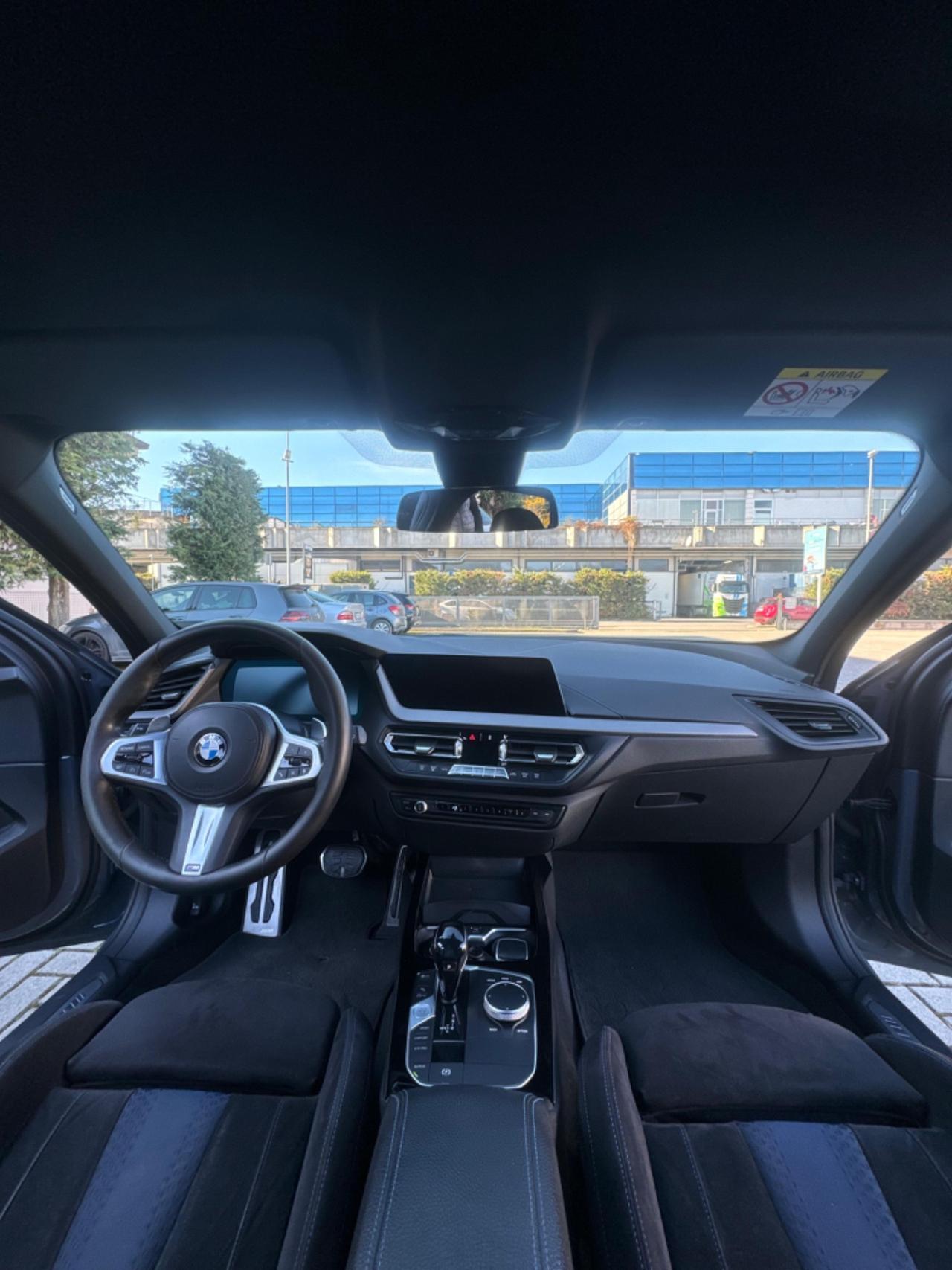 Bmw 118d 5p. Msport Pack Perfomance FINANZIABILE