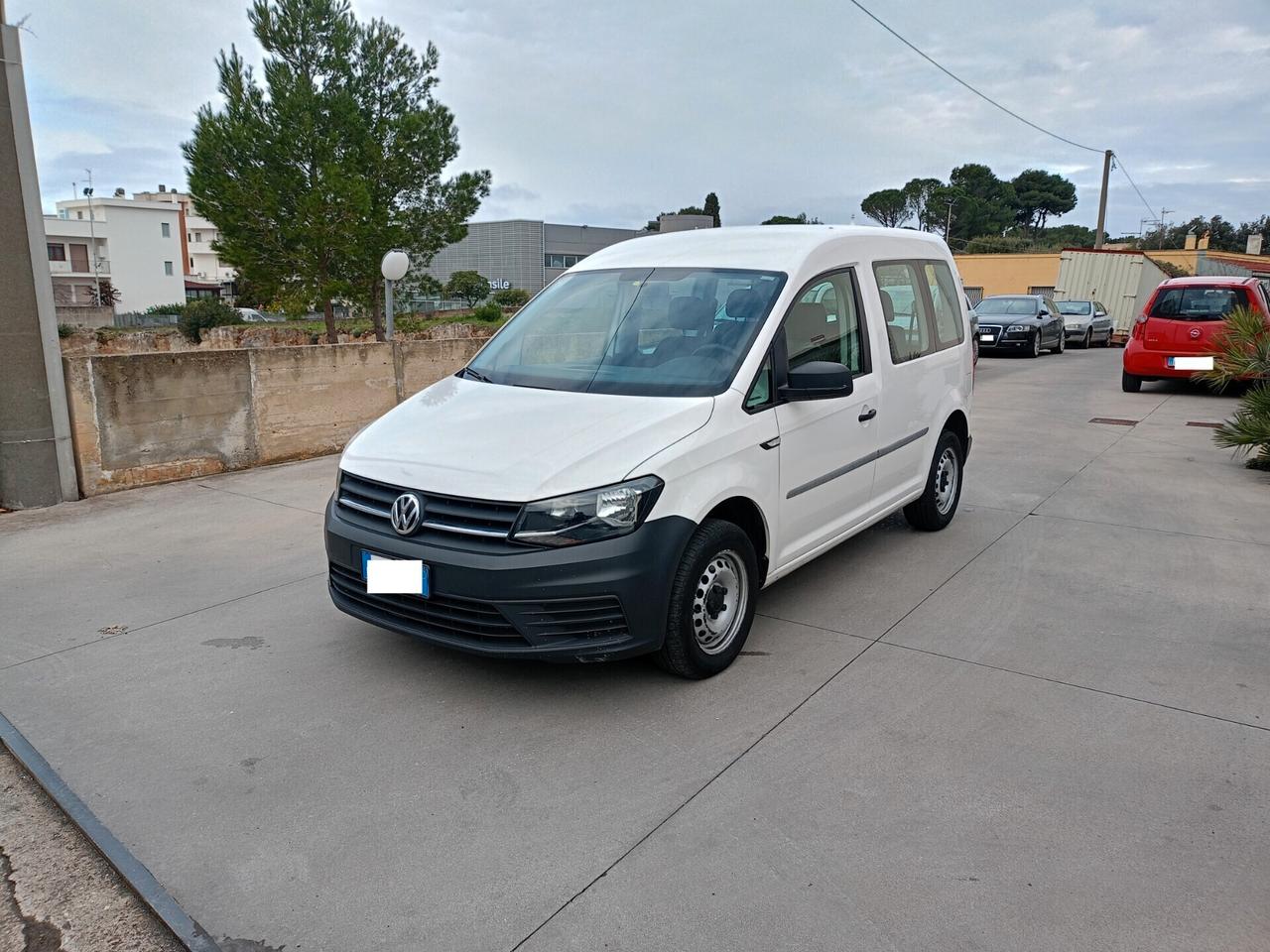 VW CADDY 2000 TDI 5 POSTI CAMBIO AUTOMATICO