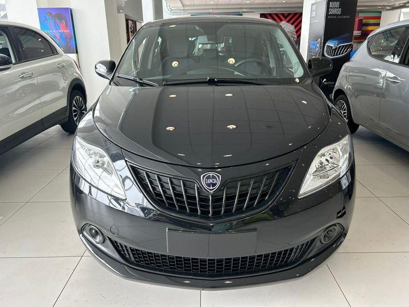 Lancia Ypsilon 1.0 firefly hybrid Oro s&s 70cv