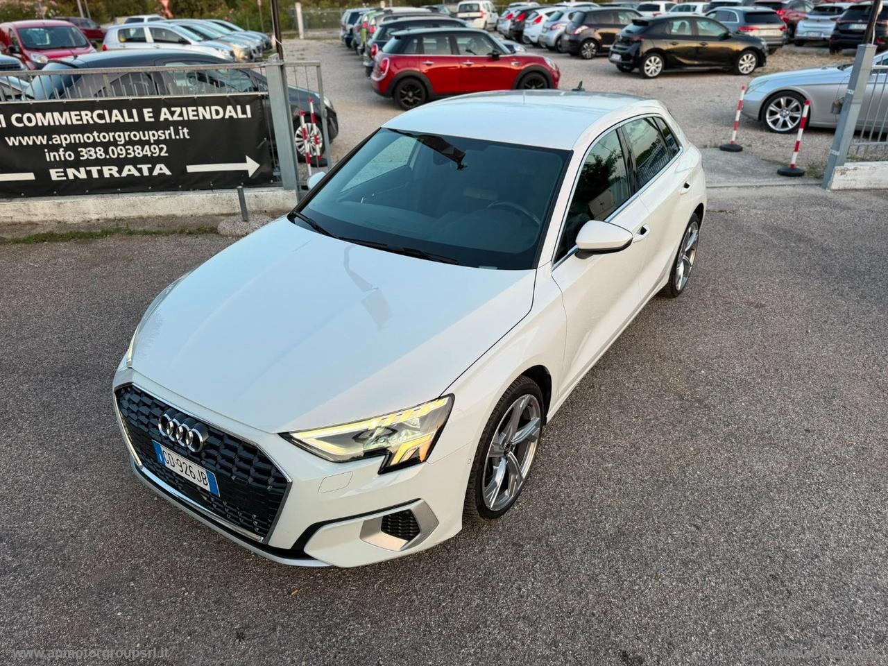 AUDI A3 SPB 30 g-tron S tronic Business Adv.