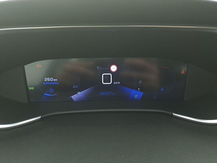 Peugeot 308 Active Business BR634585 1.5 Diesel 131CV