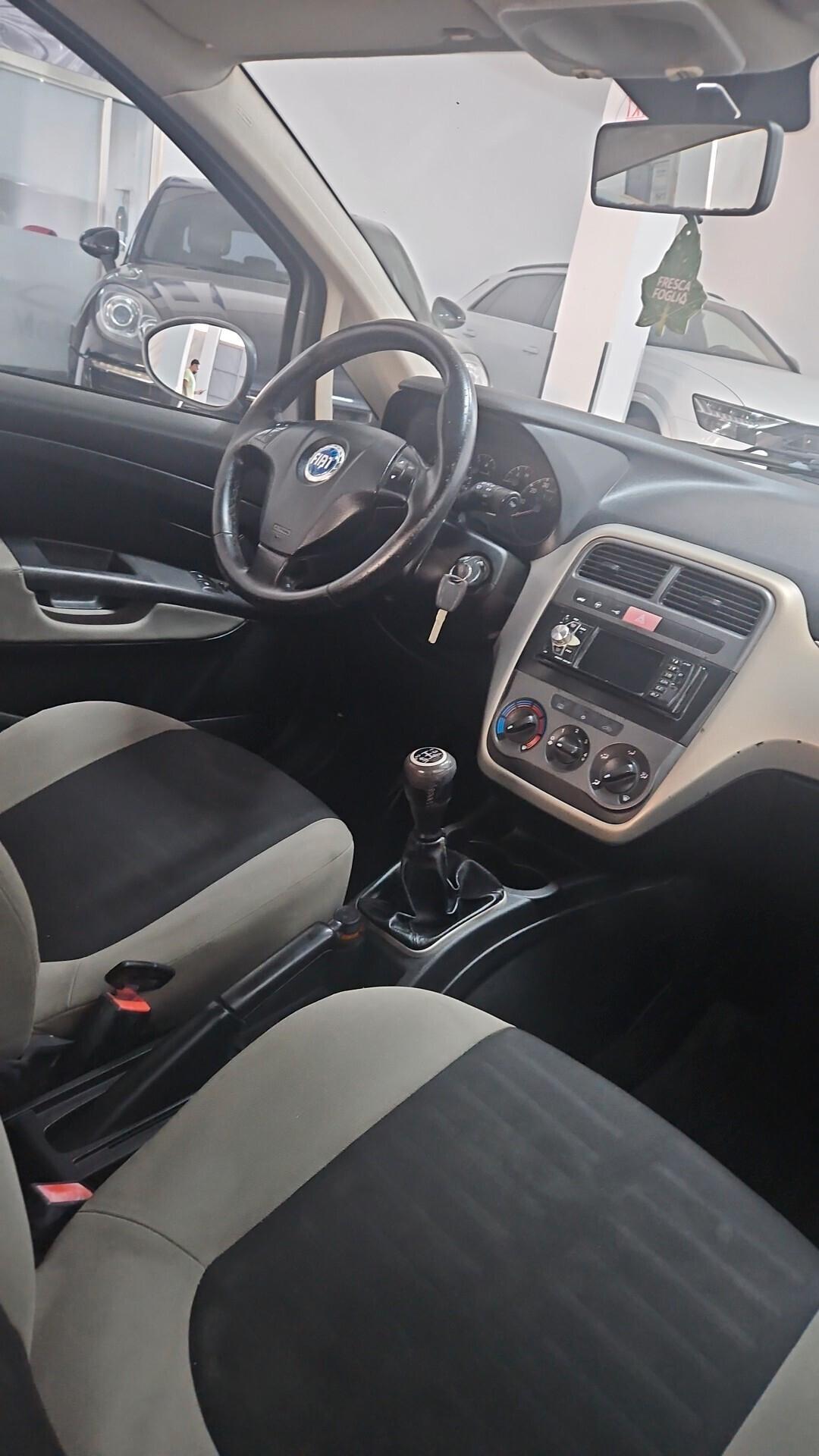 Fiat Grande Punto 1.3 MJT 75 CV 5 porte Dynamic