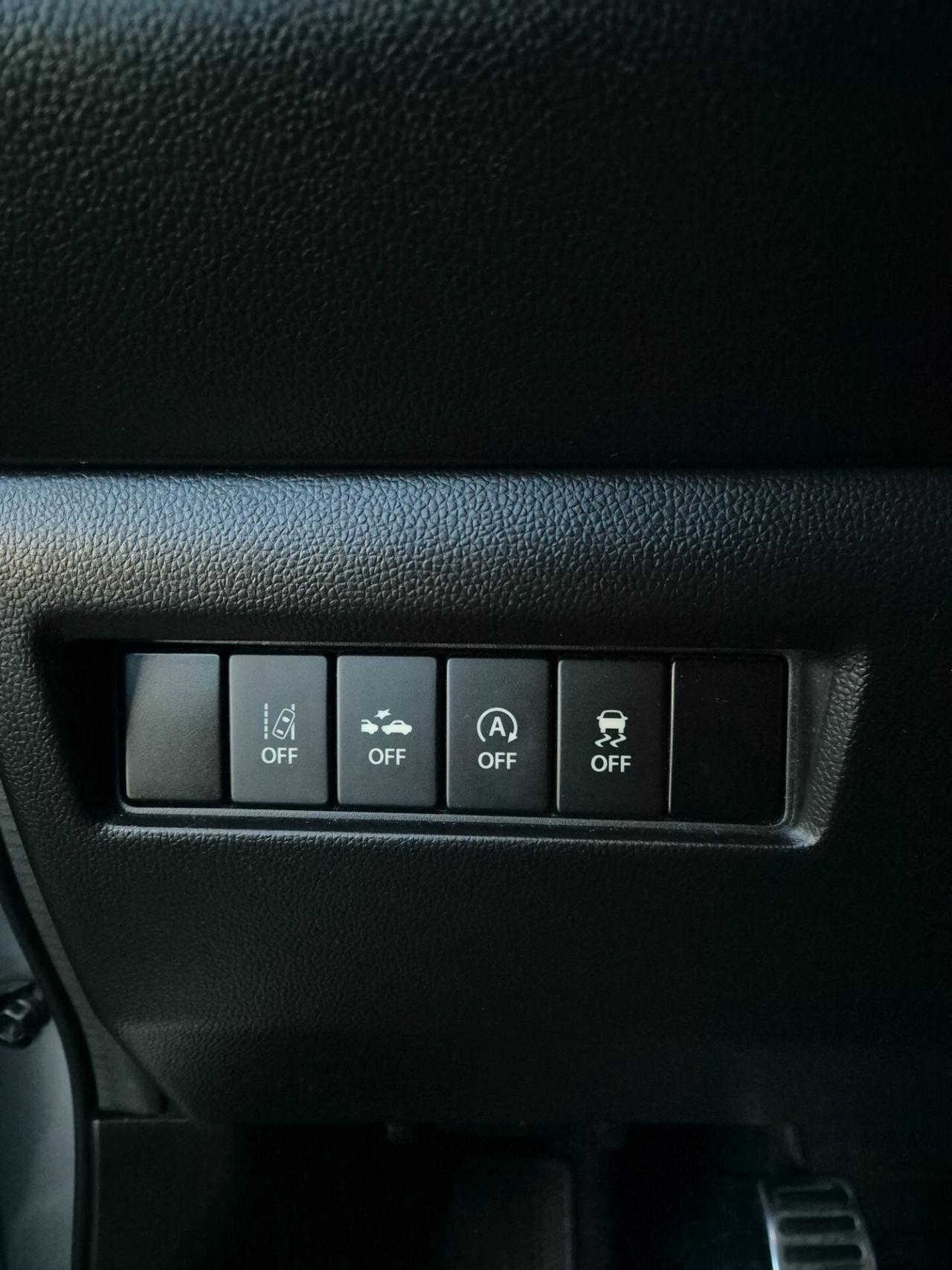 Suzuki Swift SPORT 1.4cc Boosterjet 140cv Carplay sedili riscal