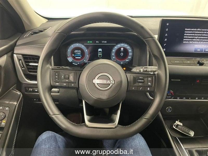 Nissan Qashqai N-CONNECTA MHYB 140CV - RT