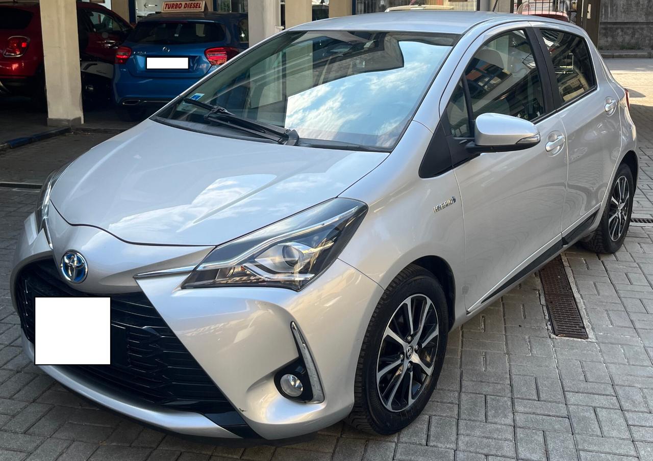 TOYOTA YARIS 1.5 HYBRID (BENZINA/ELETTRICA) CAMBIO AUTOMATICO - 5 PORTE ACTIVE - ANCHE PER NEOPATENTATI