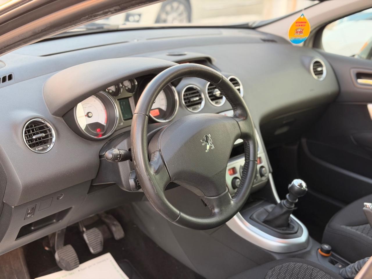 Peugeot 308 1.6 HDi 110CV SW Ciel TETTO