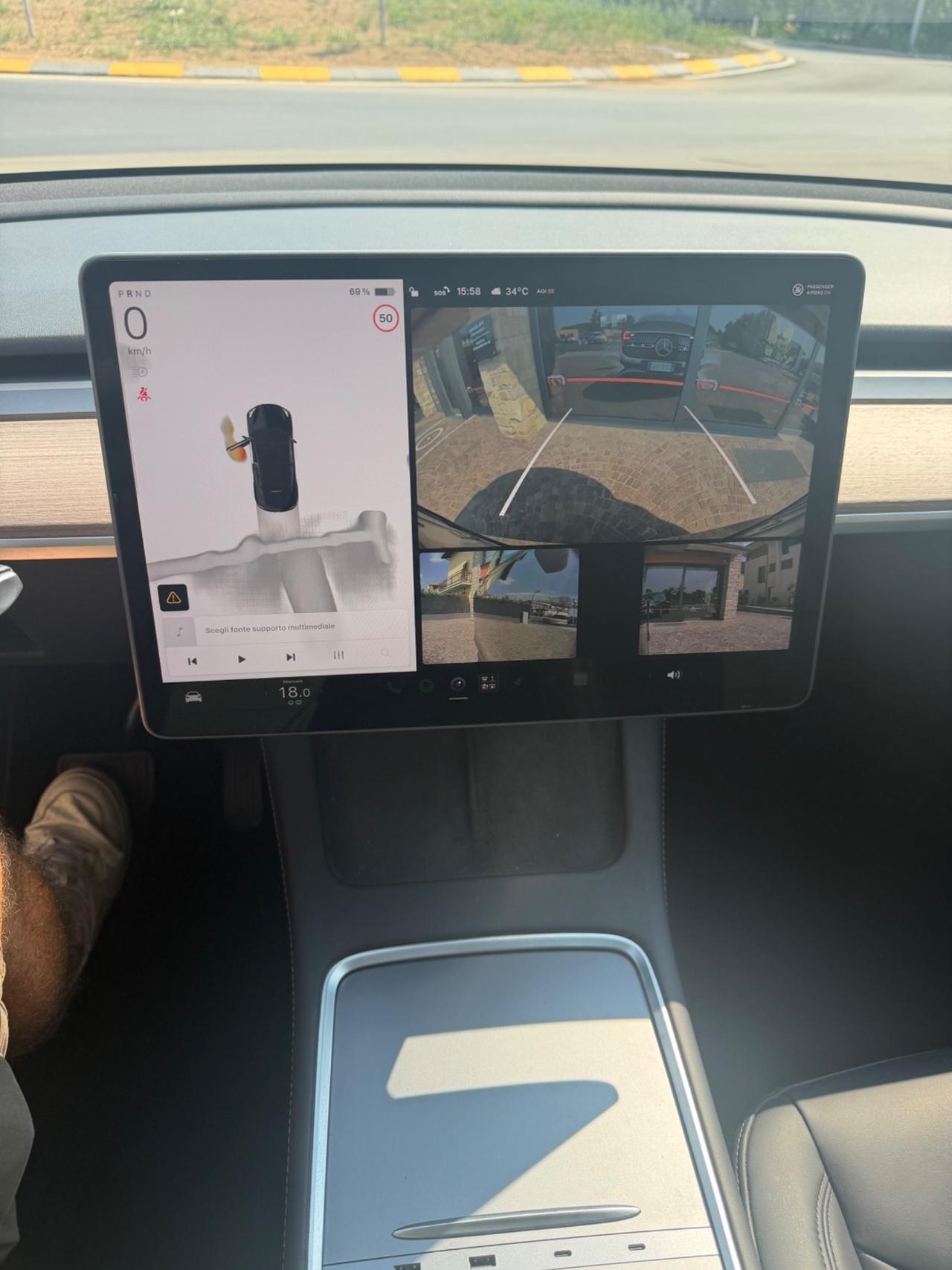 Tesla Model Y RWD