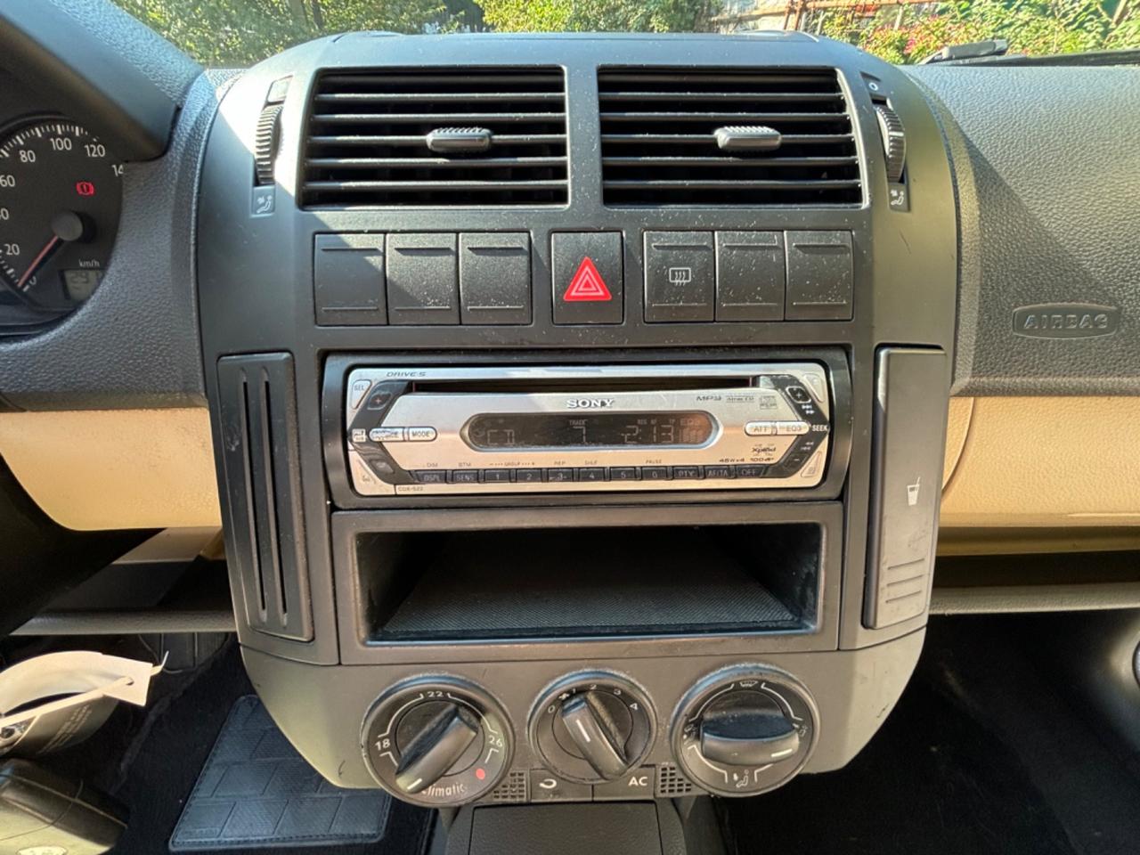 Volkswagen Polo 1.2/64CV 12V 3p. Trendline