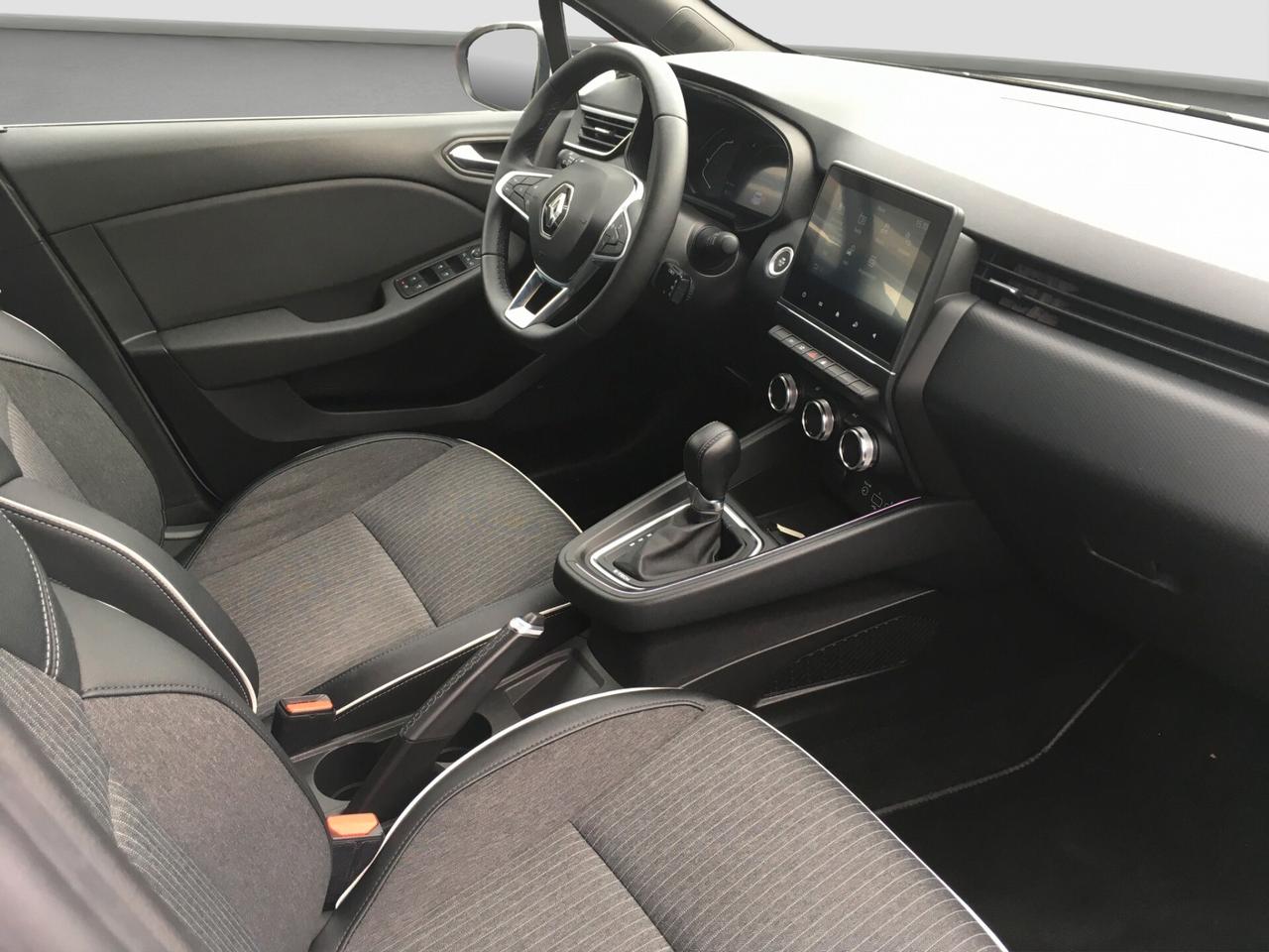 Renault Clio Full Hybrid E-Tech 140 CV 5 porte Intens