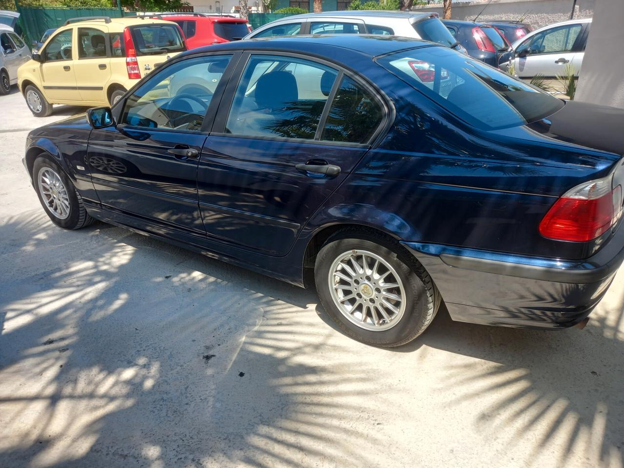 Bmw 318 318i cat 4 porte VETTURA IN CONDIZIONI ECCELLENTI