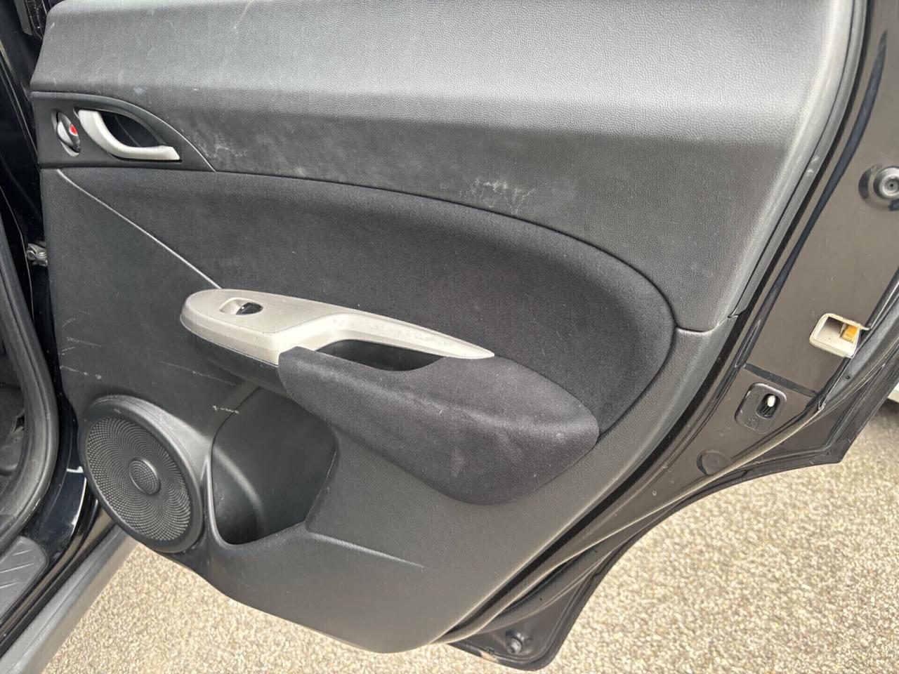 Honda Civic 1.4 i-DSi 5p. Elegance LE OK Neopatentati