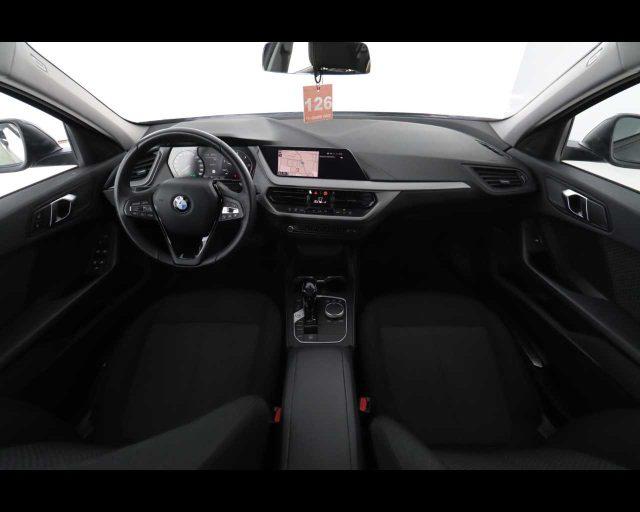 BMW 116 d 5p. Business Advantage