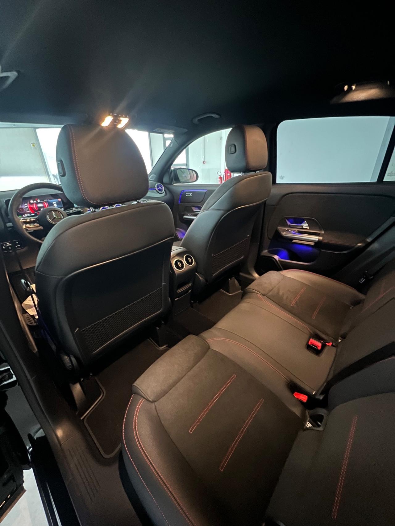 Mercedes-Benz GLA 200 d AMG Line Premium Possibilità Noleggio No Scoring