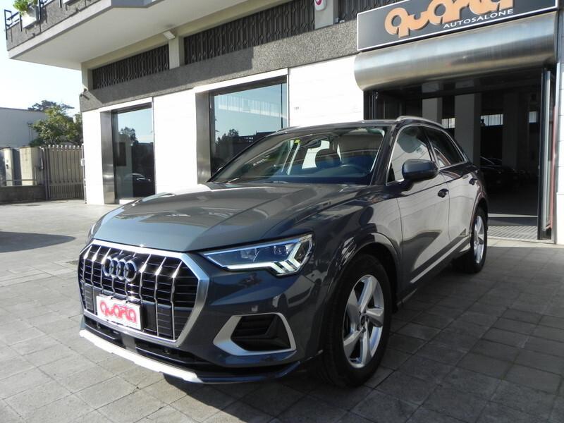 Audi Q3 35 TDI S tronic Business Advanced