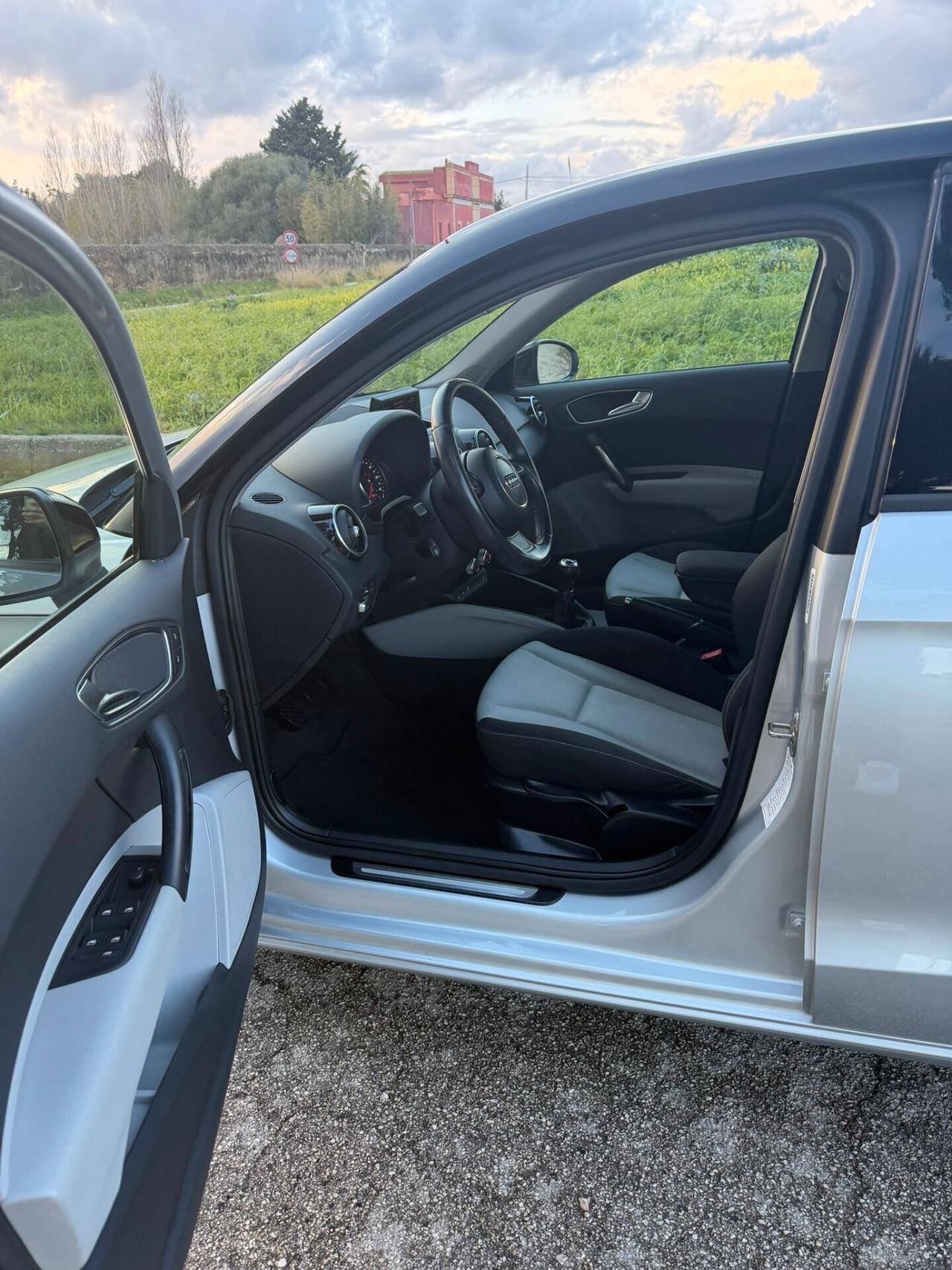 Audi A1 1.6 TDI 105 CV Ambition