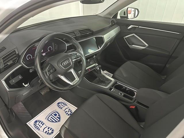 Audi Q3 40 TFSI Business Advanced Quattro Auto.