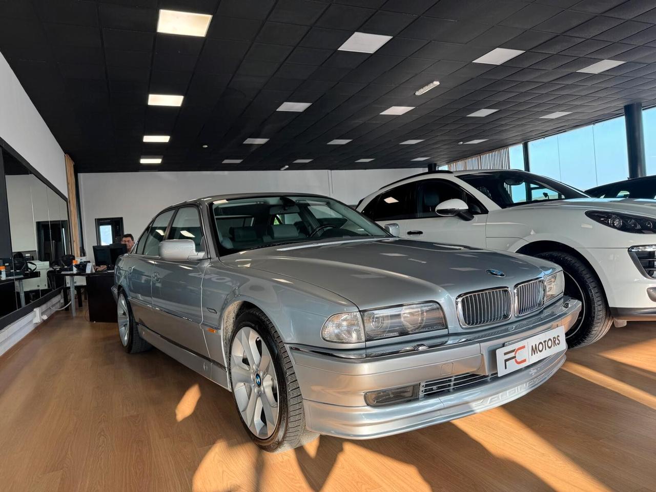 Bmw 740 740i 4.4 LUSSO