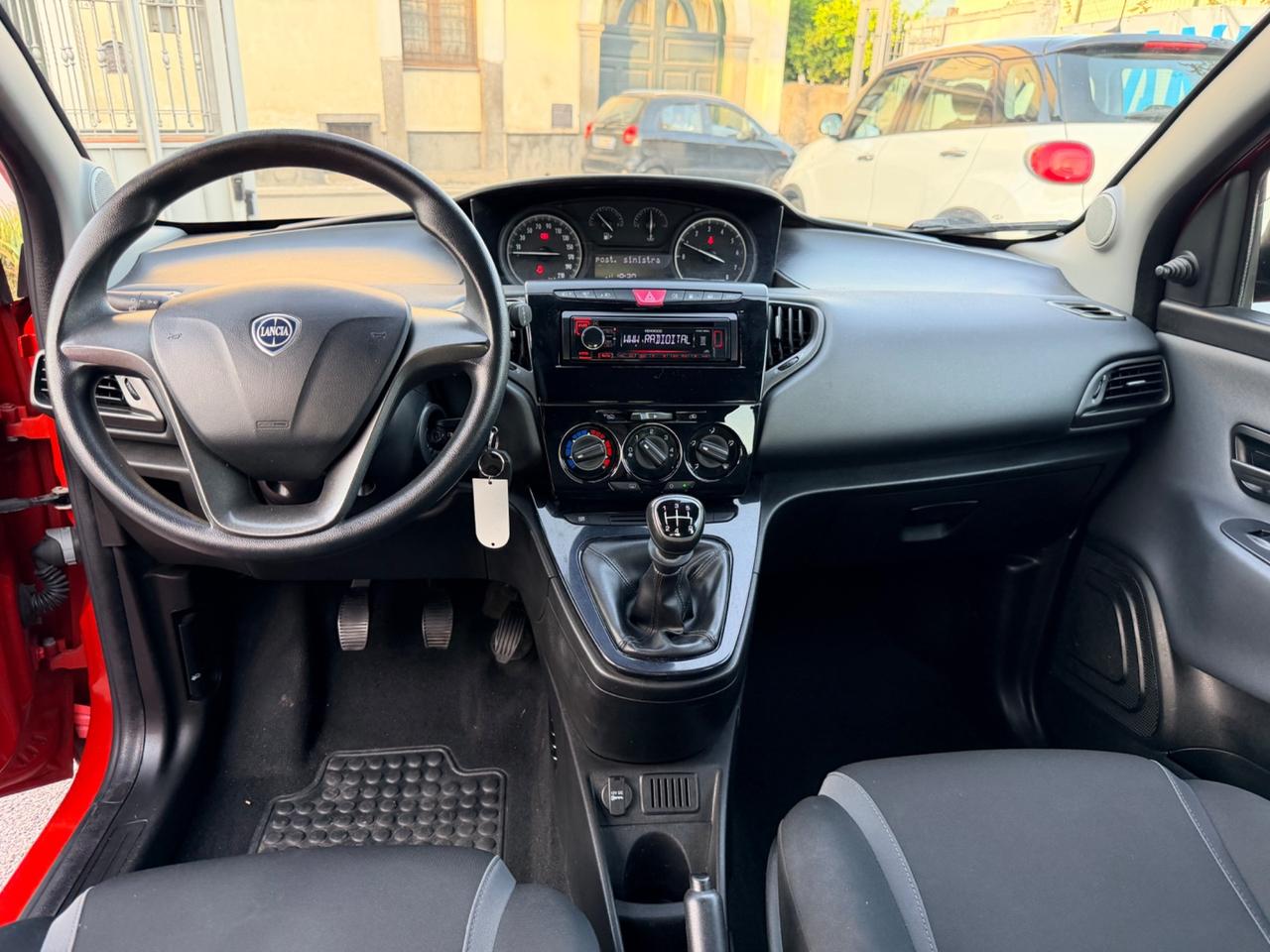 Lancia Ypsilon 1.2 69 CV GPL CASA MADRE
