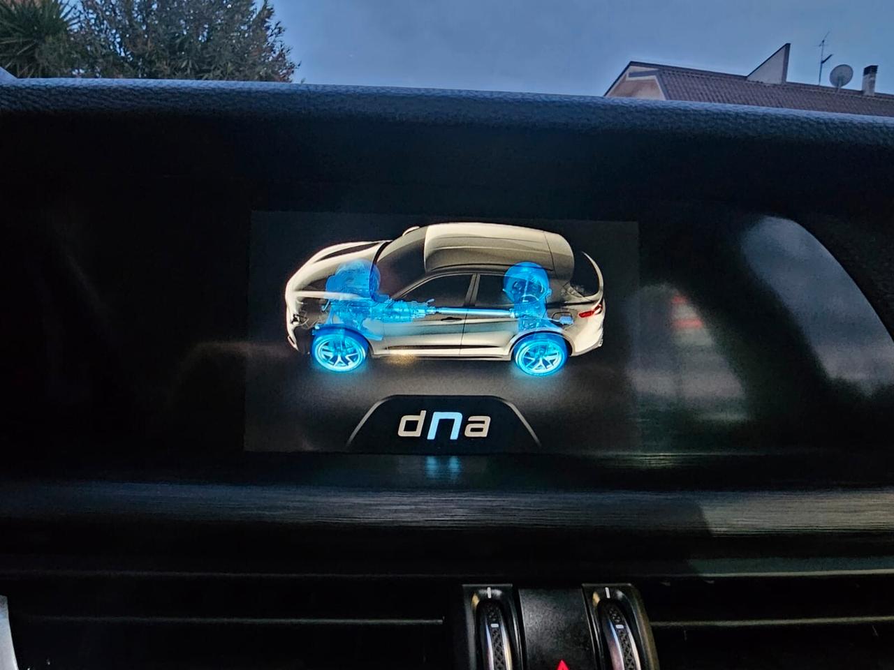 Alfa Romeo Stelvio 2.2 Turbodiesel 180 CV AT8 Q4 Business