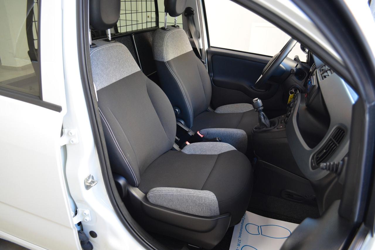 Fiat Panda 1.0 GSE S&S Hybrid Pop Van 2 posti IN ARRIVO