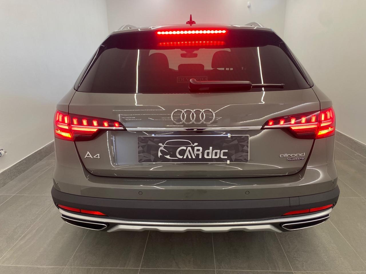 Audi A4 allroad A4 allroad 40 TDI 204 CV S tronic Identity Contrast