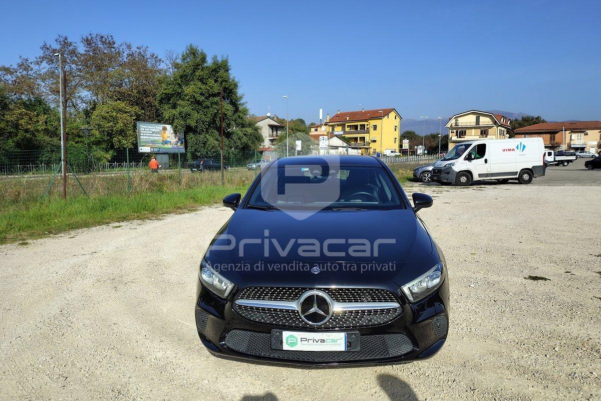 MERCEDES A 180 d Automatic Business