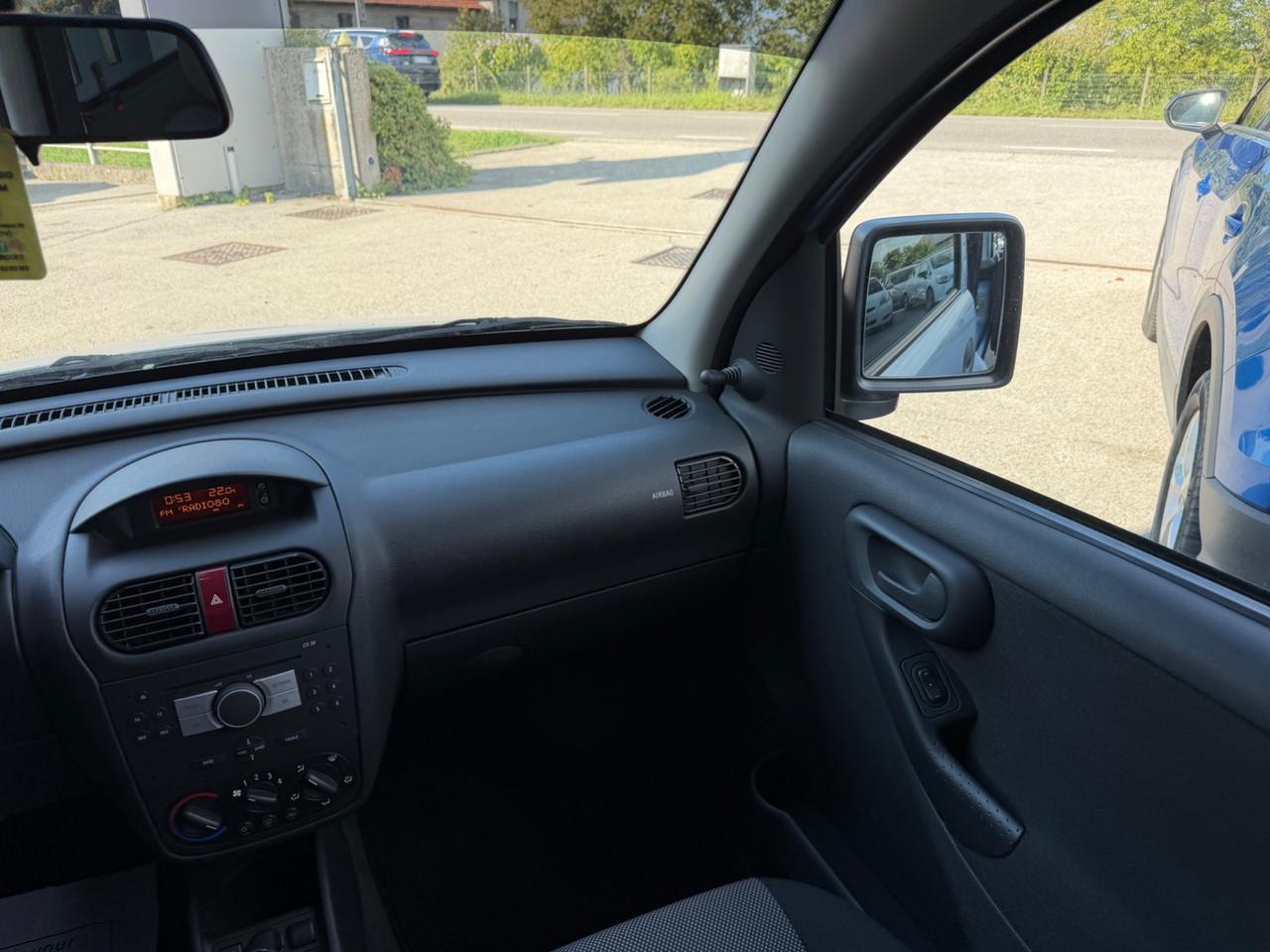 Opel Combo 1.6 benzina , metano