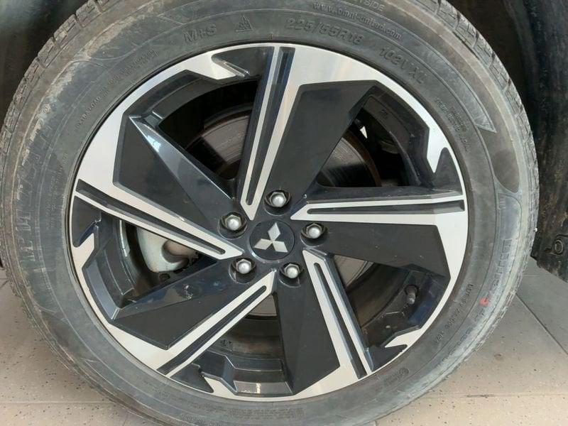 Mitsubishi Eclipse Cross PHEV 2.4 PHEV Instyle SDA Pack 0