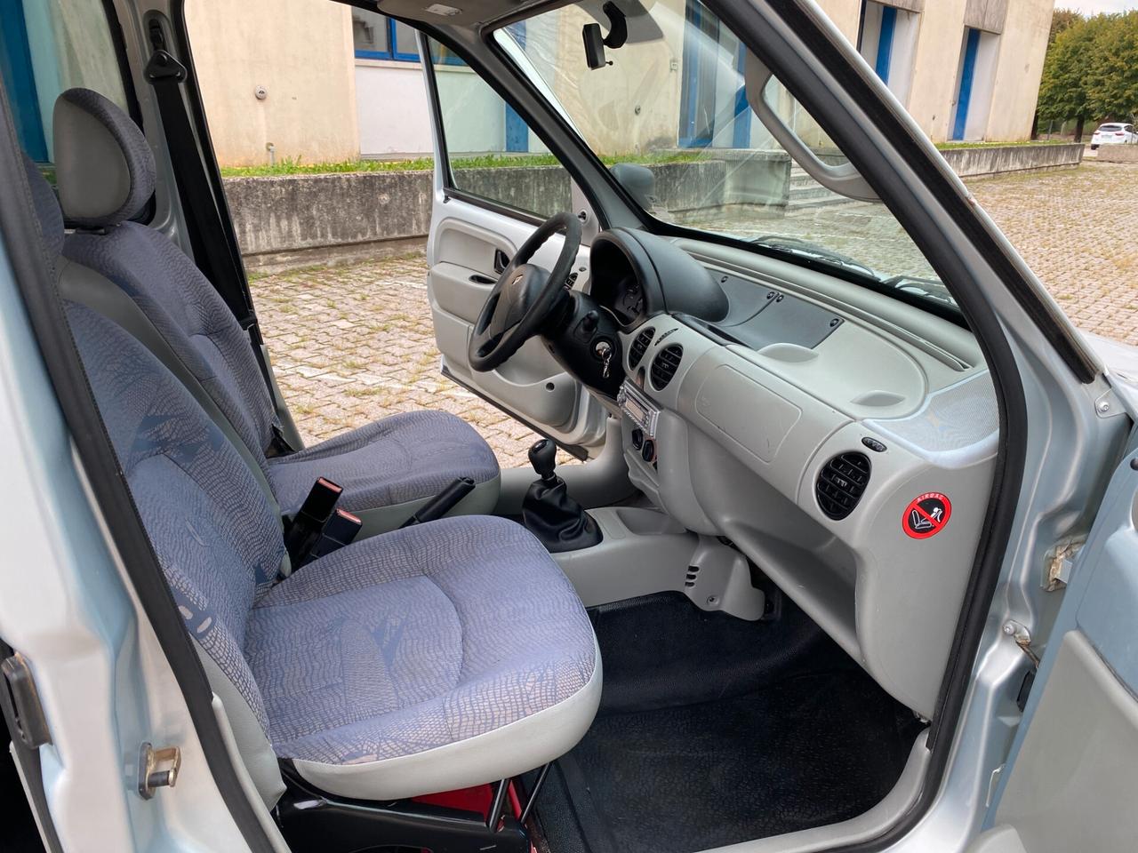 Renault Kangoo 1.2i 5Posti 112.000Km