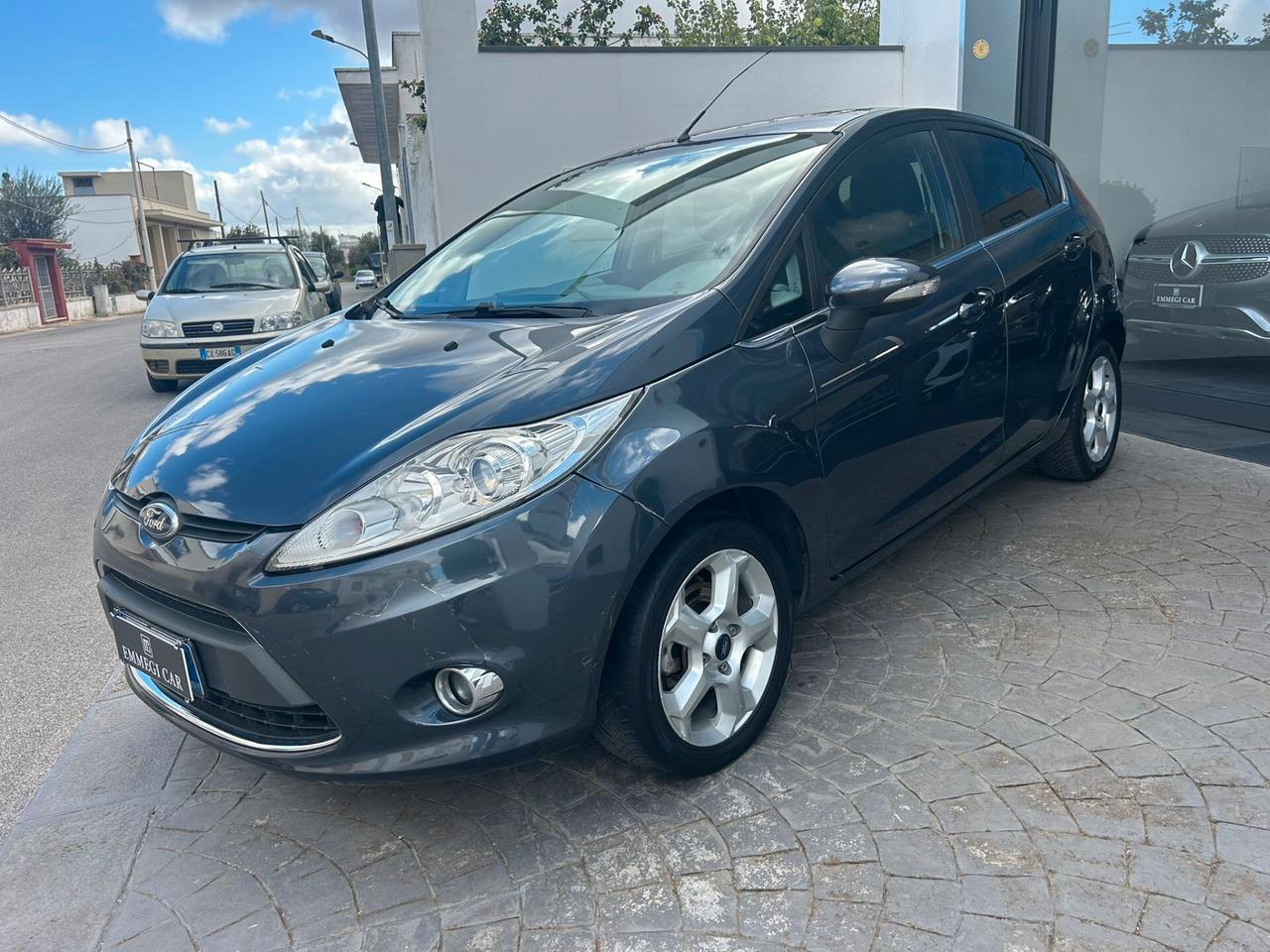 Ford Fiesta 1.2 82 Cv 5P TITANIUM - 2010