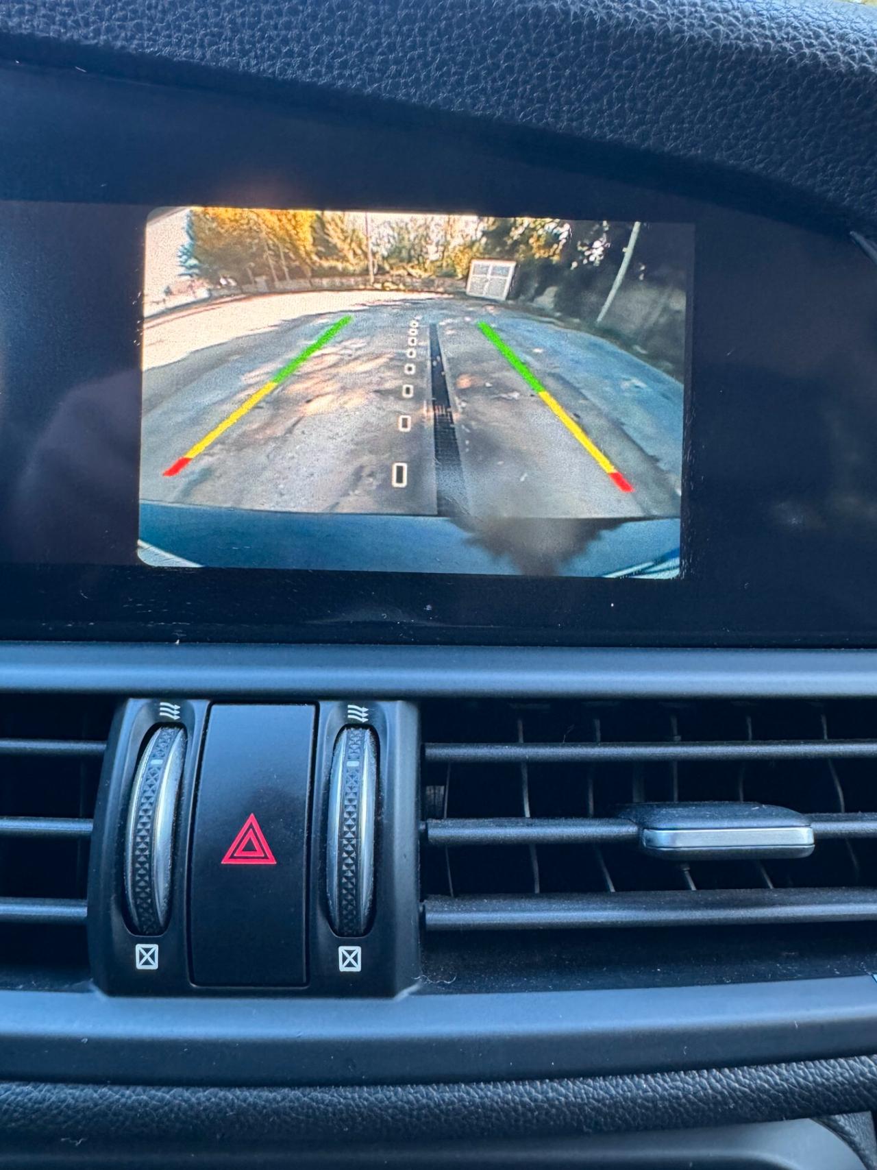 Alfa Romeo Giulia 2.2 Turbodiesel 210 CV AT8 AWD Q4 Veloce