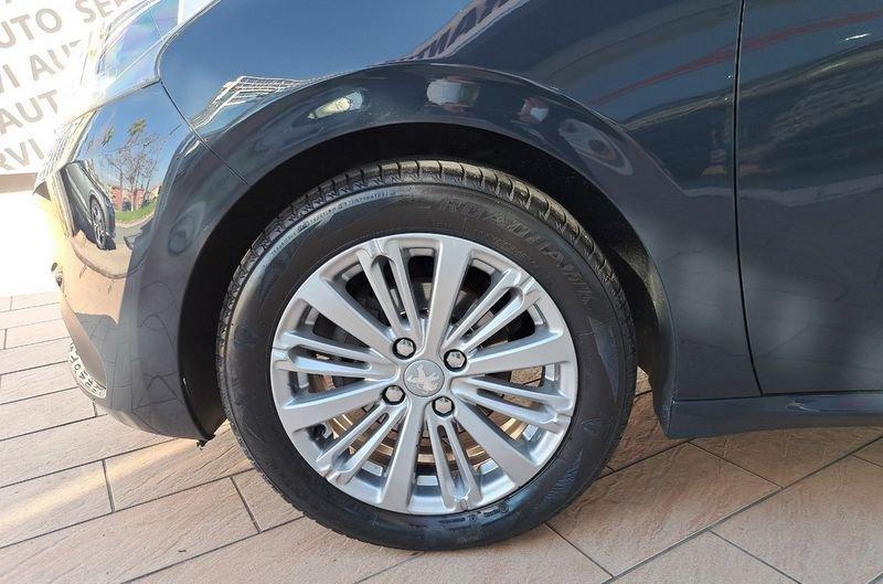 Peugeot 208 PureTech 82 5 porte Active