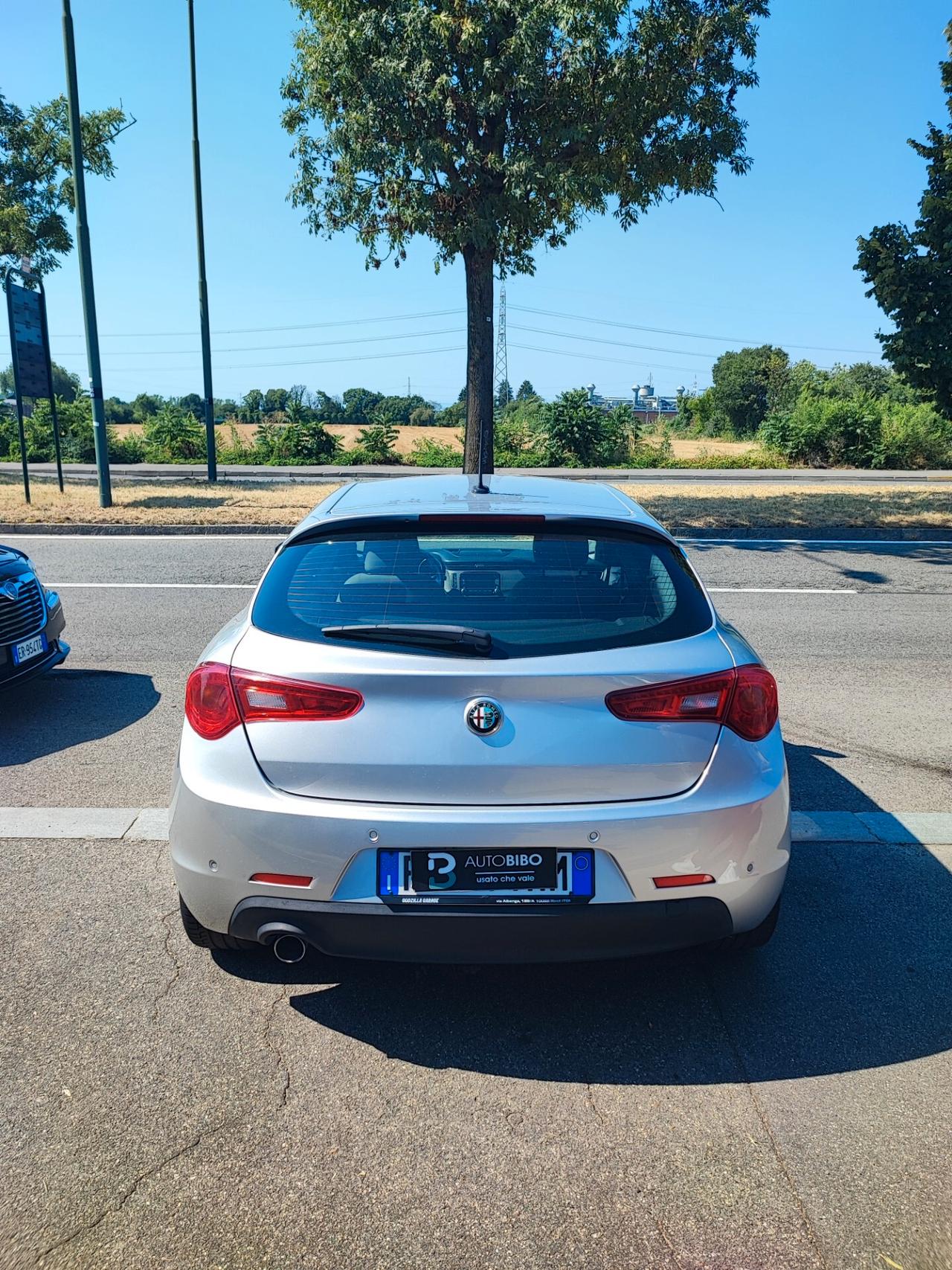 Alfa Romeo Giulietta 1.6 JTDm-2 105 CV Progression