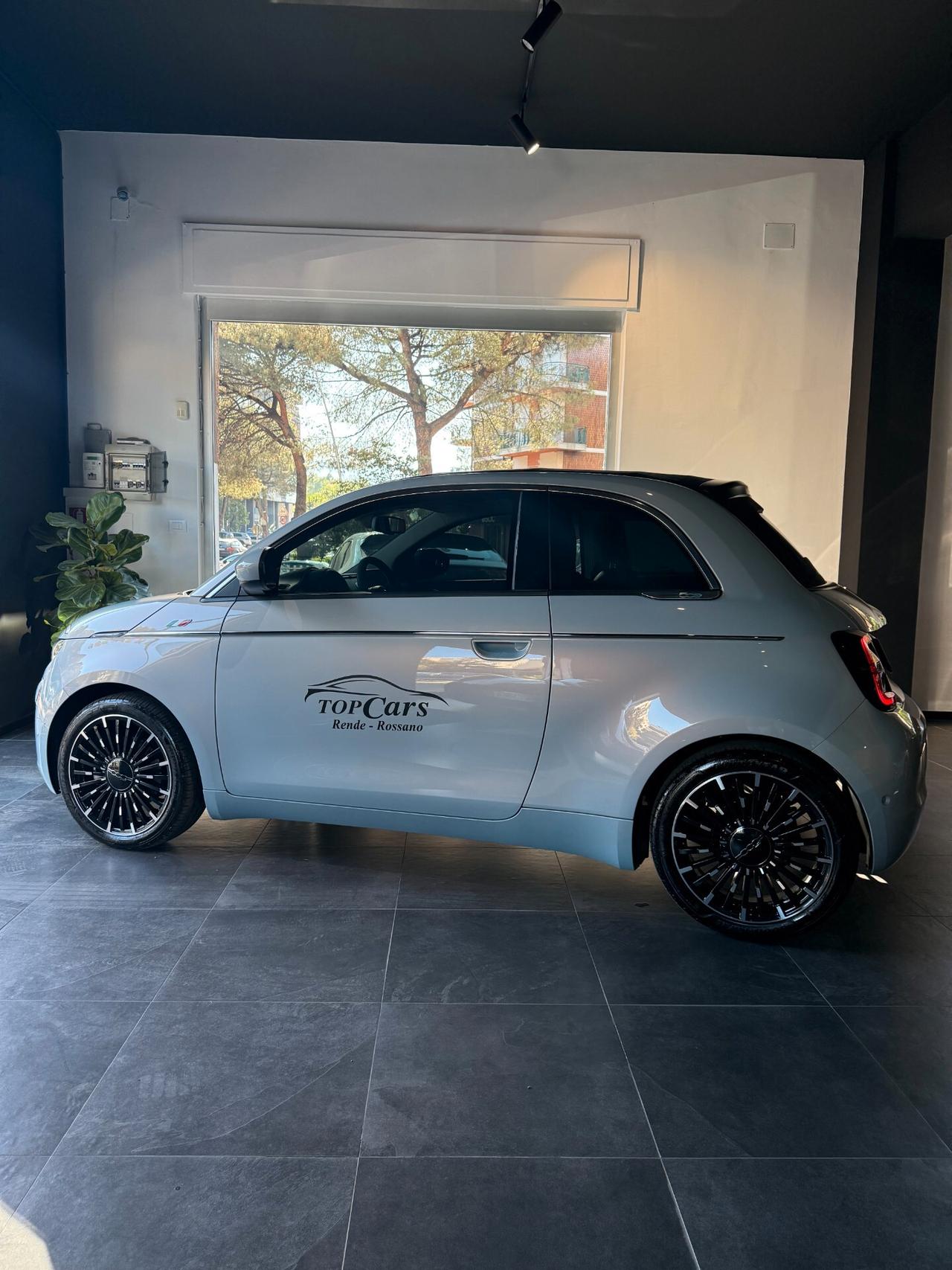 Fiat 500 500e Cabrio 42 kWh La Prima