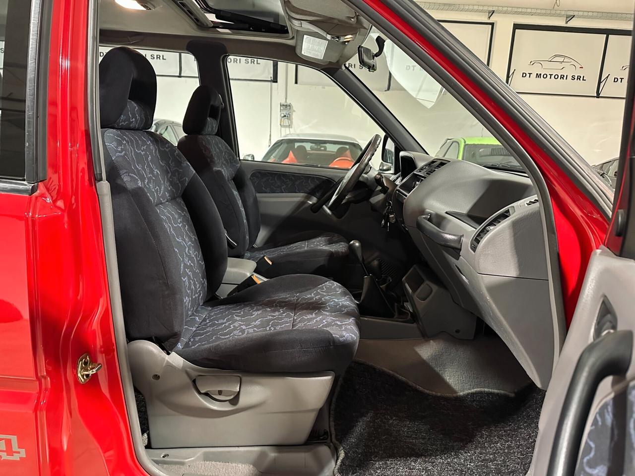 Nissan Terrano II 2.4i 12V cat 3 porte UNICO PROPRIETARIO - BELLISSIMA!