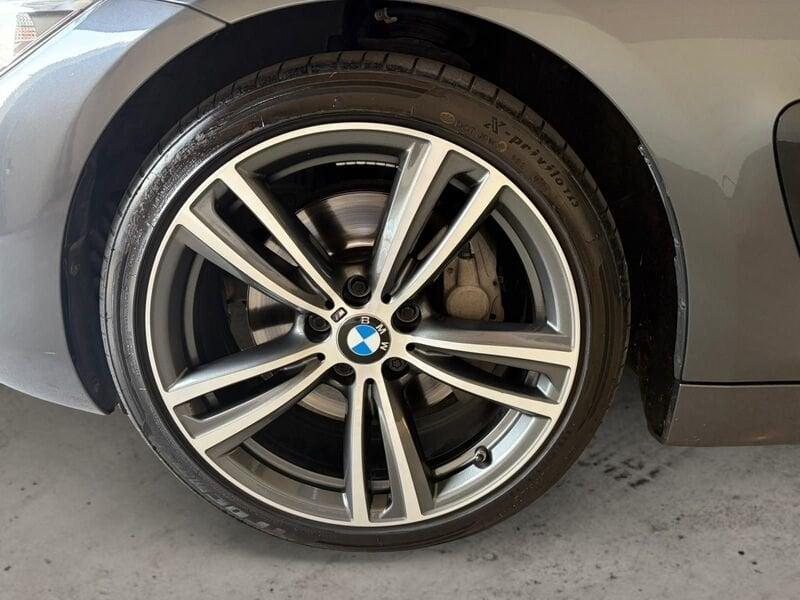 BMW Serie 4 Coupé 440i xDrive aut. Coupé Sport