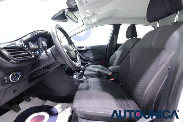 FORD Fiesta 1.1 75 CV 5 PORTE TITANIUM NEOPATENTATI