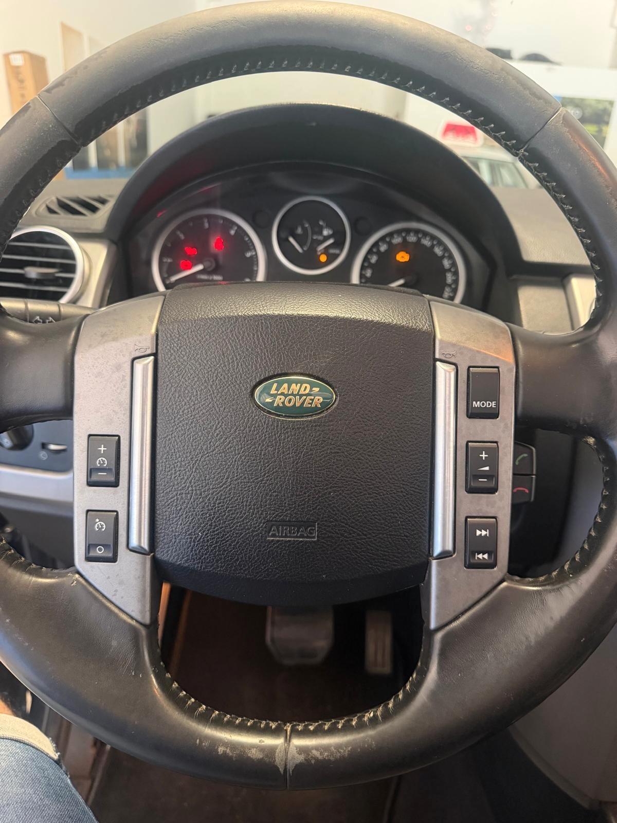 Land Rover Discovery 3 2.7 TDV6 HSE