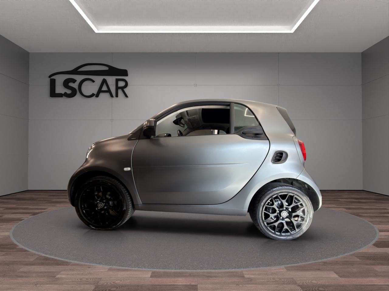 Smart fortwo coupe 0.9 Passion Turbo 90cv - Unico proprietario - Promo finanziamento - Cerchi in lega - Luci Led - Tetto panoramico - Schermo touch